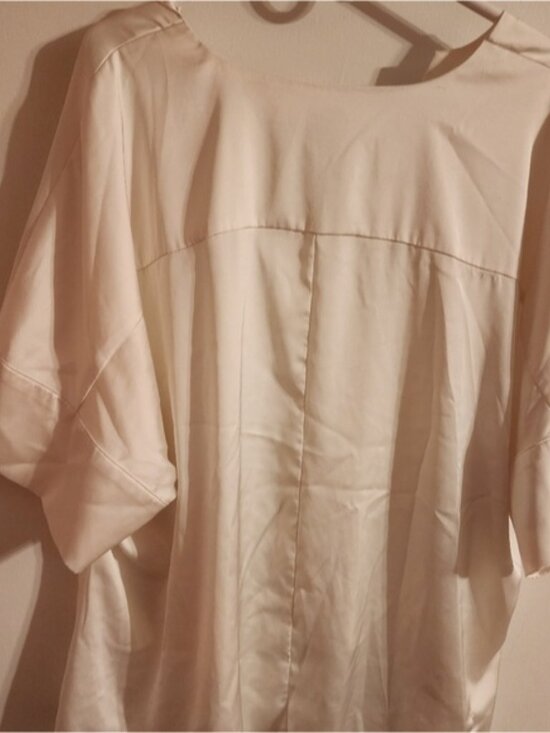 Top - Picture 6 of 6